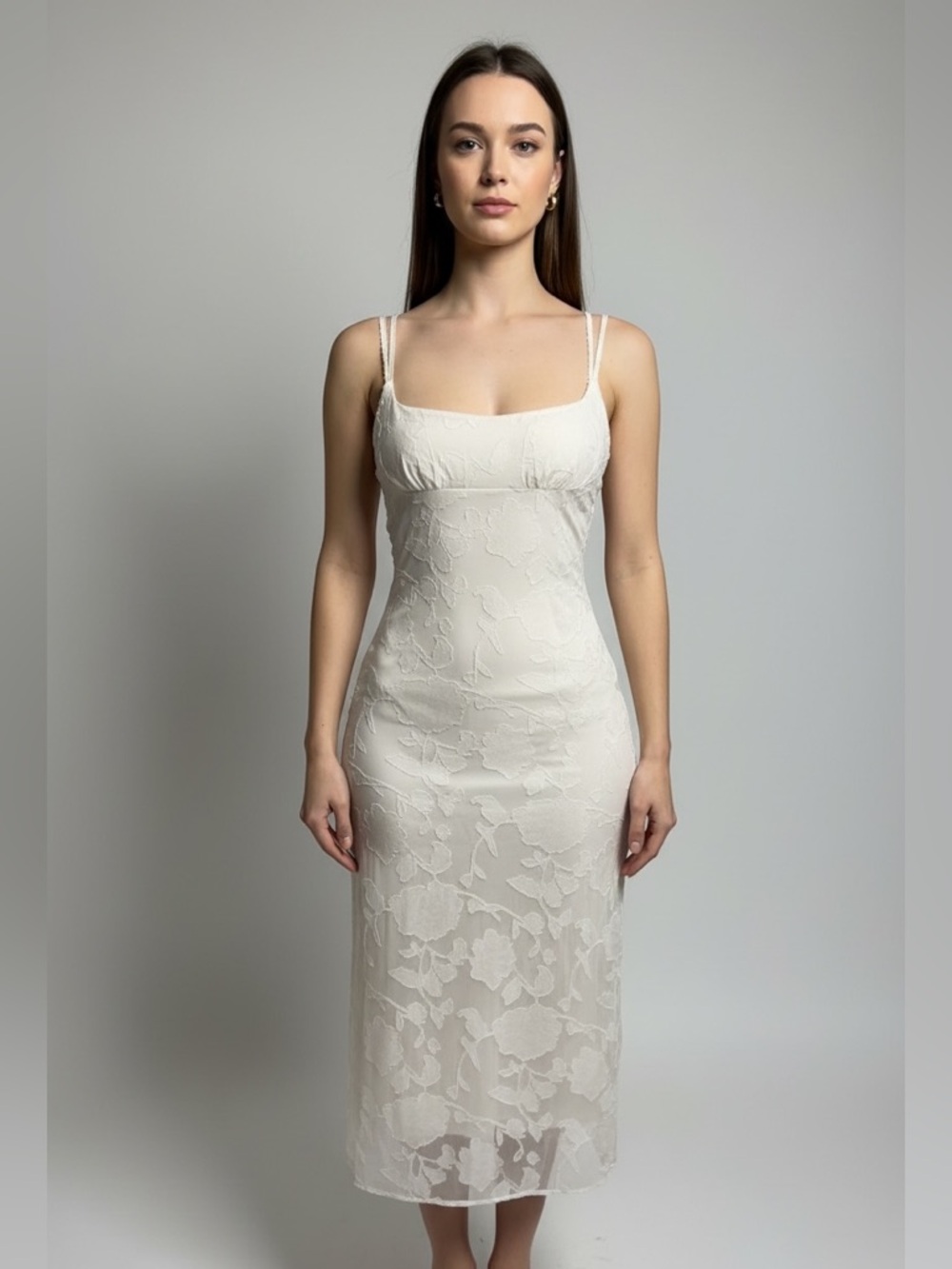 Ivory Dress - Picture 5 of 5